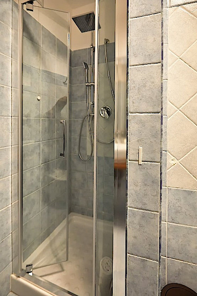 Casa-michele-dusche